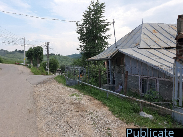 Vând casă teren 600 mp în satul DealuFrumos Dâmboviţa - 4